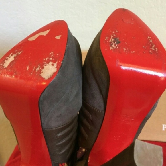 Christian Louboutin Pump - Picture 4 of 4